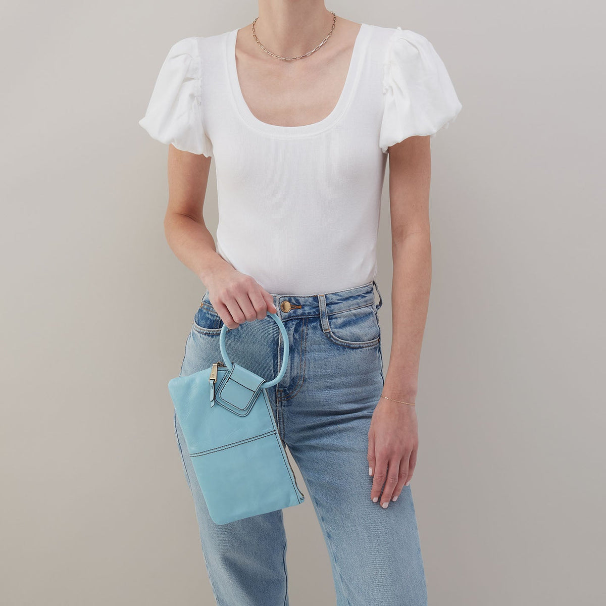 HOBO Classic - Sable Wristlet In Polished Leather - Stratosphere