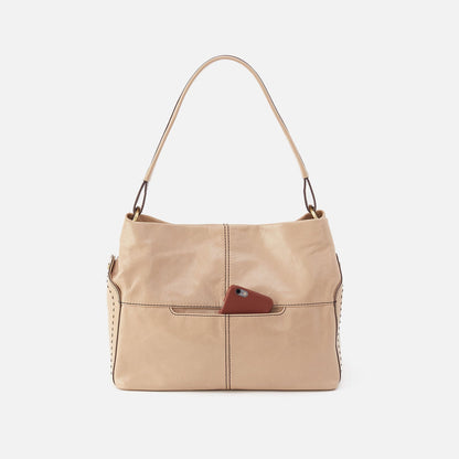 HOBO Popular - Seneca Shoulder Bag In Polished Leather - Sand