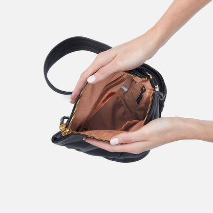 HOBO Exclusive - Sway Small Sling In Pebbled Leather - Black
