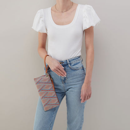 HOBO Quality - Vida Wristlet In Multi Weave With Leather Trim - Sunset Raffia
