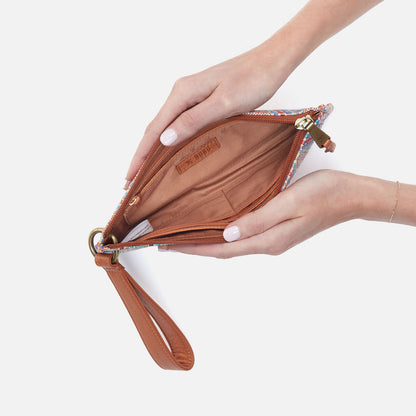 HOBO Quality - Vida Wristlet In Multi Weave With Leather Trim - Sunset Raffia