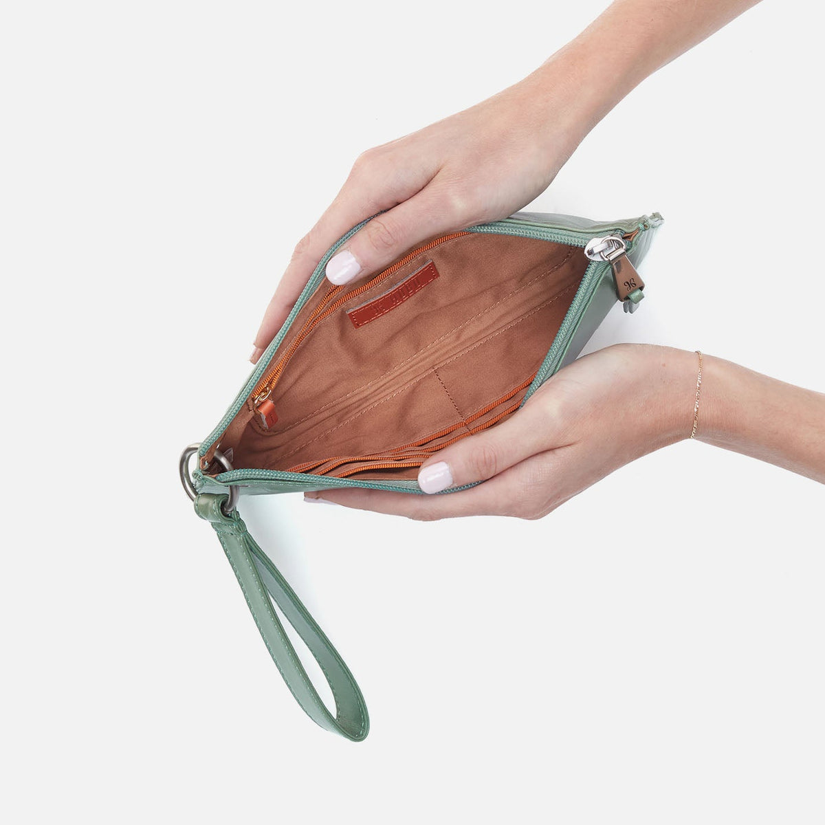 HOBO Best Seller - Vida Wristlet In Polished Leather - Jade
