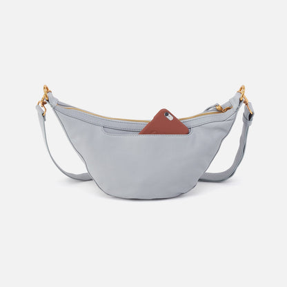 HOBO Best Price - Carmen Sling In Pebbled Leather - Blue Pearl
