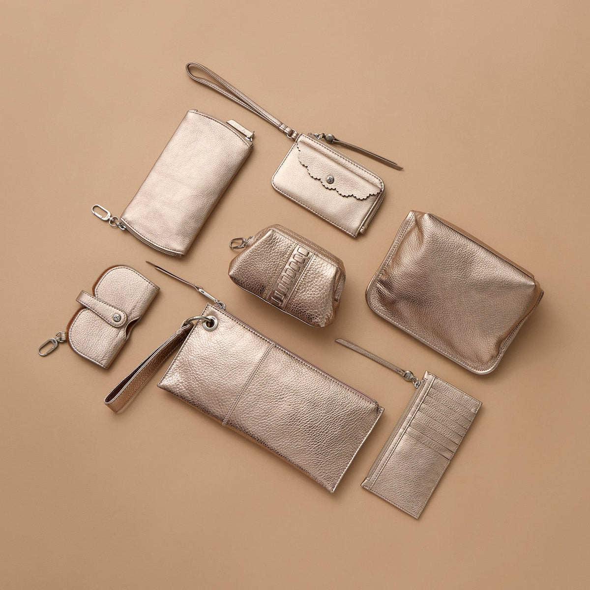 HOBO Best Seller - Carte Card Case In Metallic Leather - Cameo Quartz