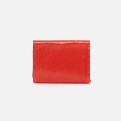 HOBO Everyday - Robin Compact Wallet In Polished Leather - Grenadine